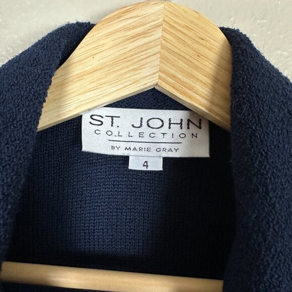St. John Double Breasted Short Jacket Santana Knit Nautical Navy Blue Size 4 - Picture 2 of 6